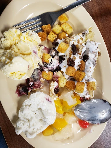 Covered Wagon Country Buffet photo 8